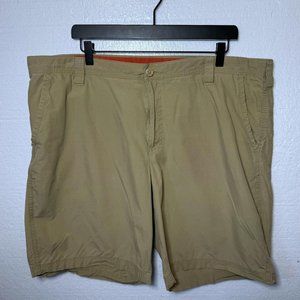 Columbia Mens Size 40 Khaki Flat Front Chino Shorts Outdoor 100% Cotton Casual